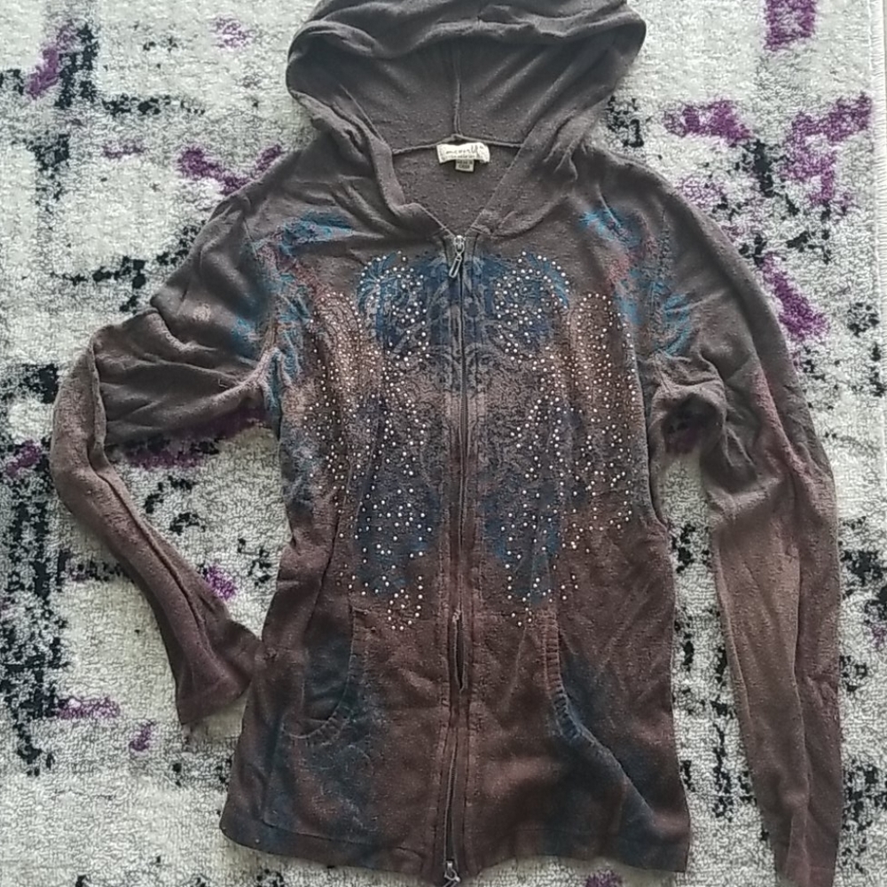 Stylish zip up